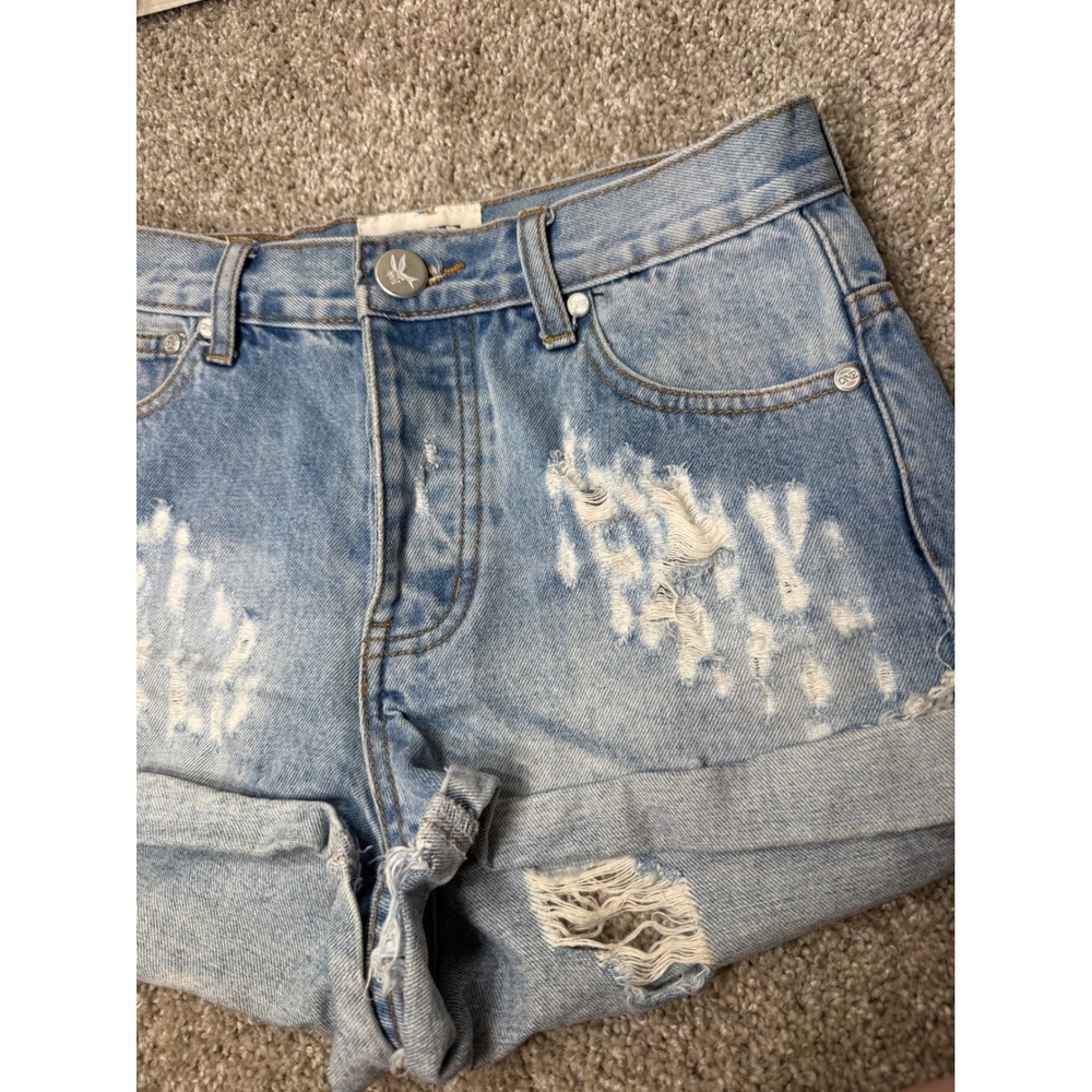 One Teaspoon Hawks High Rise Distressed Denim Shorts Light Wash Blue Size 26 - Picture 10 of 11